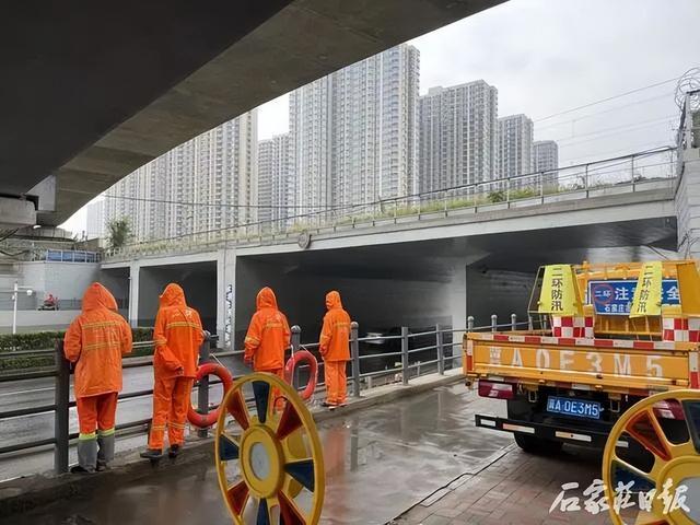 防汛物資|防洪物資廠家|防汛設(shè)備|防汛器材|應(yīng)急救援物資|防洪防汛應(yīng)急物資儲(chǔ)備|防汛應(yīng)急物資