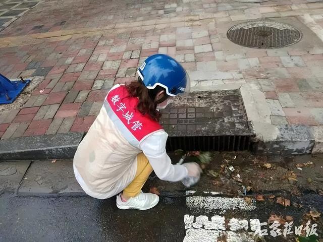 防汛物資|防洪物資廠家|防汛設(shè)備|防汛器材|應(yīng)急救援物資|防洪防汛應(yīng)急物資儲(chǔ)備|防汛應(yīng)急物資